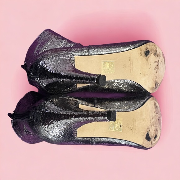 Free People “Willa” Point Toe Crackle Ankle Boot - Picture 5 of 5